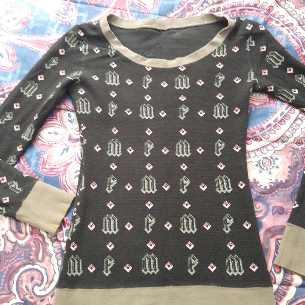 Famous thermal shirt